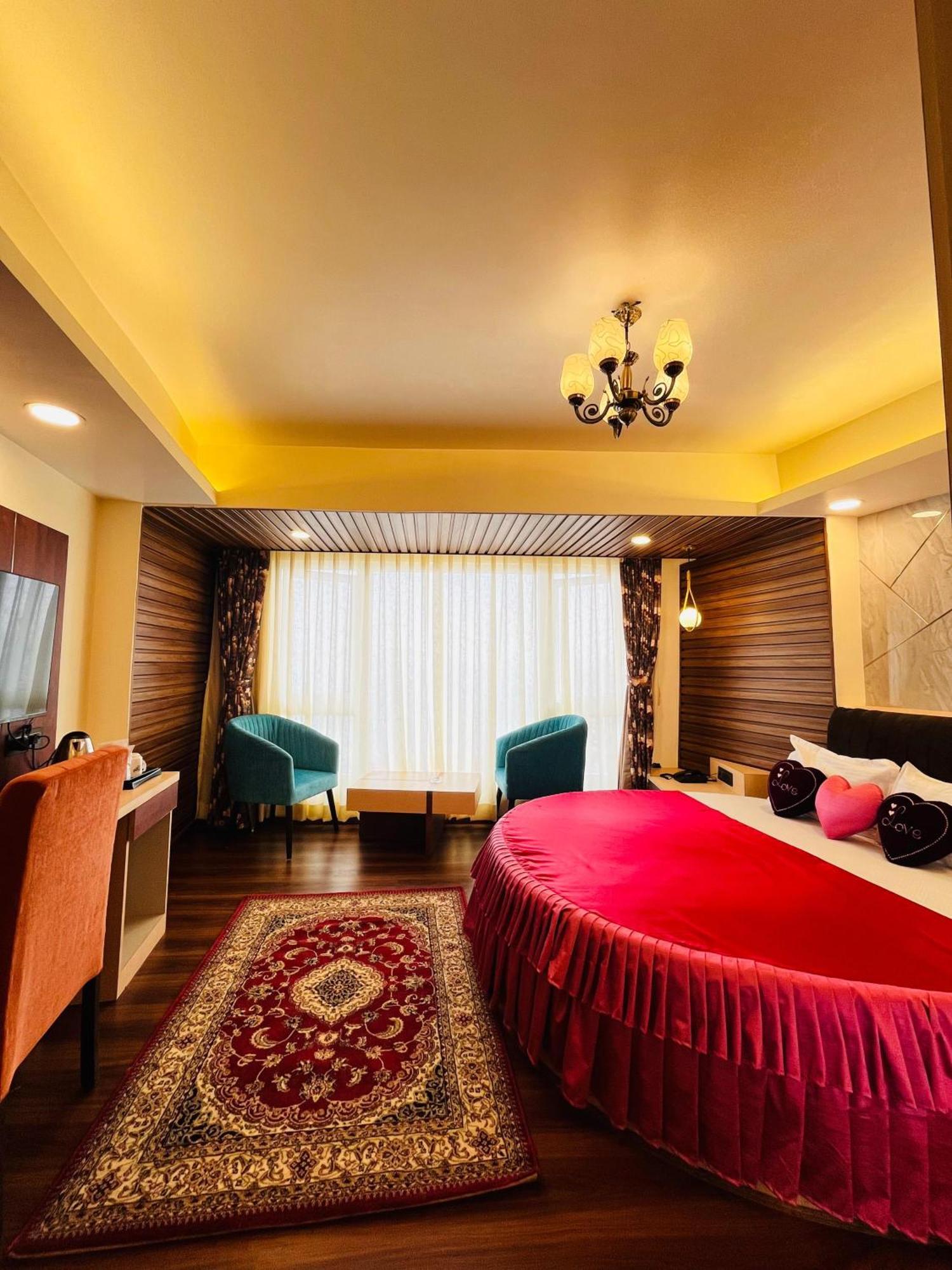 Hotel Broadway Boutique Mall Road Darjeeling - A Luxury Collection - Best Seller Екстер'єр фото